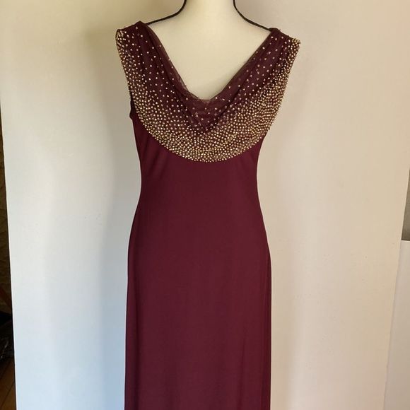 Cachet Gown Maxi Gold Beads Front & Back Neckline Burgundy Color Formal Gown - Picture 4 of 13